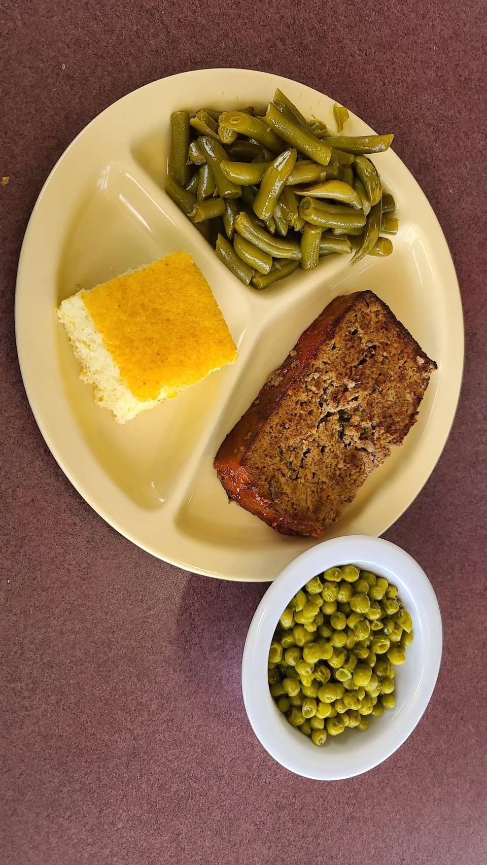Meatloaf Green Beans Green Peas and Cornbread