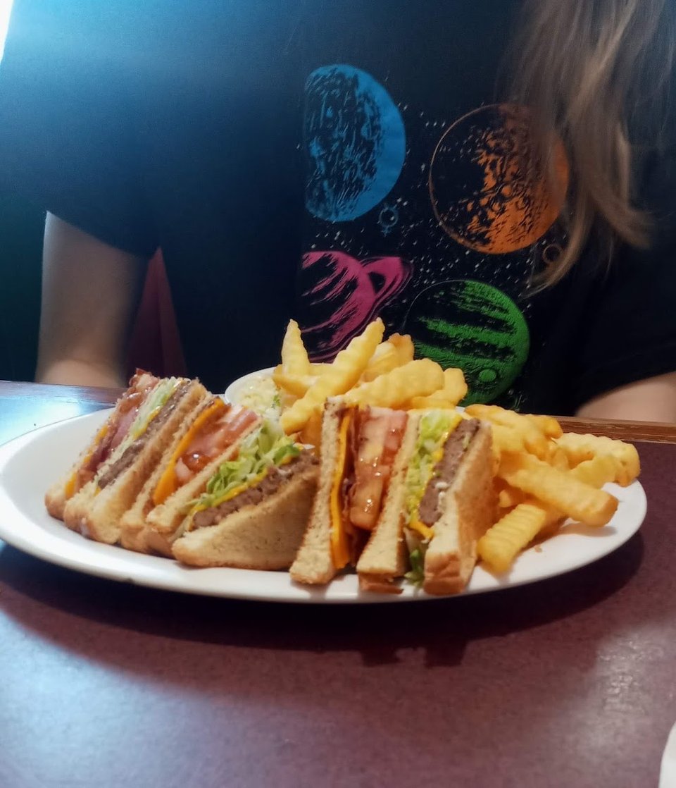 Cheeseburger Club